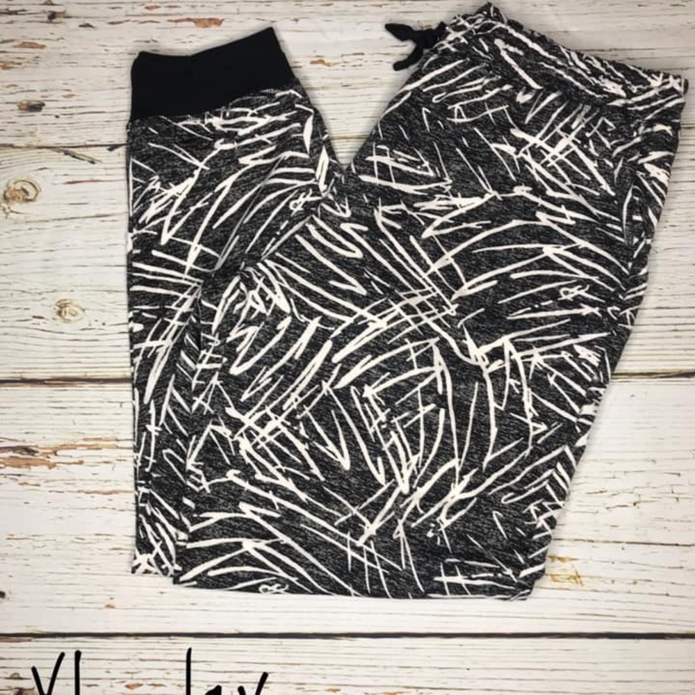 *SOLD*LuLaRoe XL Jax